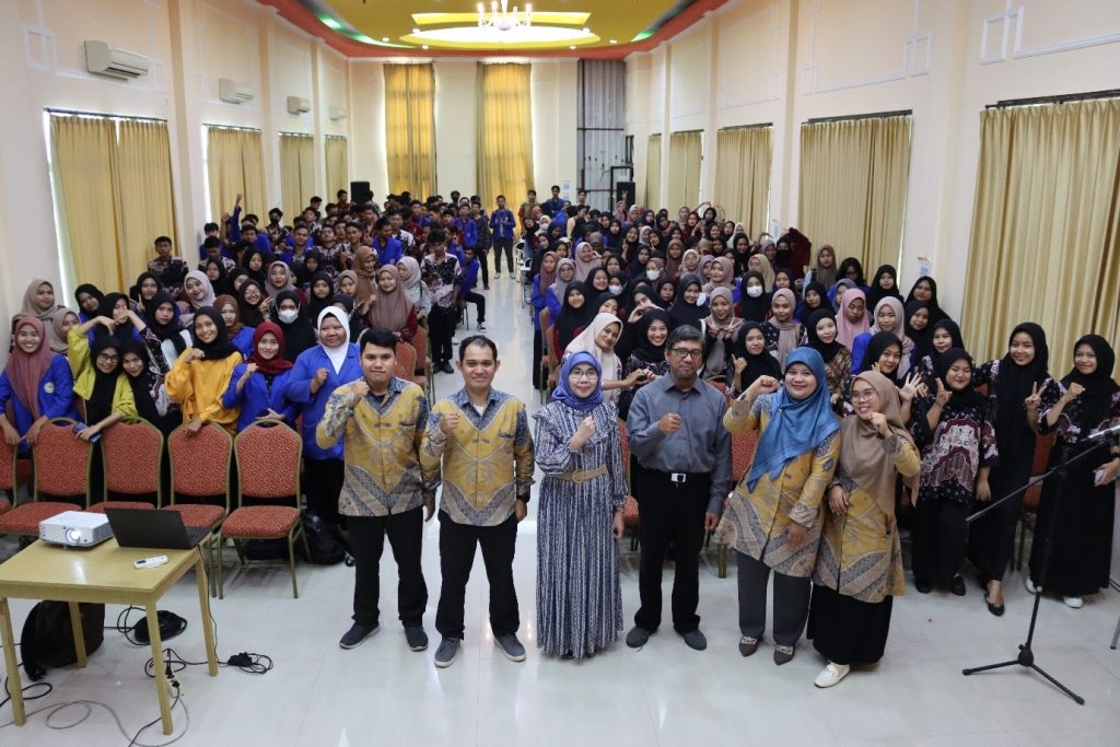 Universitas Bina Sarana Informatika Berkolaborasi dengan Universitas Teknologi Mataram dalam Program Pembelajaran Daring Kolaboratif 2023