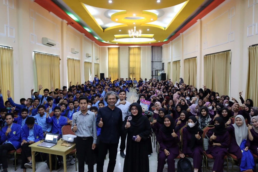 UTM GELAR SEMINAR TENTANG RISET INOVATIF DAN KOLABORASI